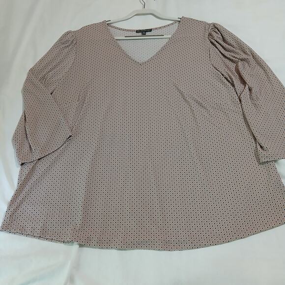 Adrianna Papell 3X Taupe small dot print 3/4 sleeve a line top small v neck - Picture 1 of 7